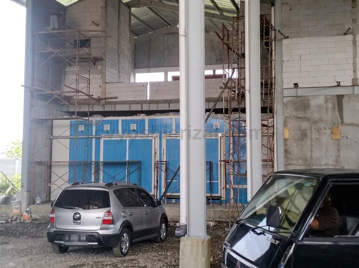 Pembangunan struktur cold storage industri